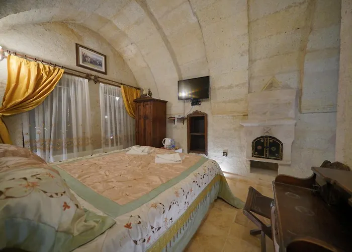 Travel Inn Cave Hotel