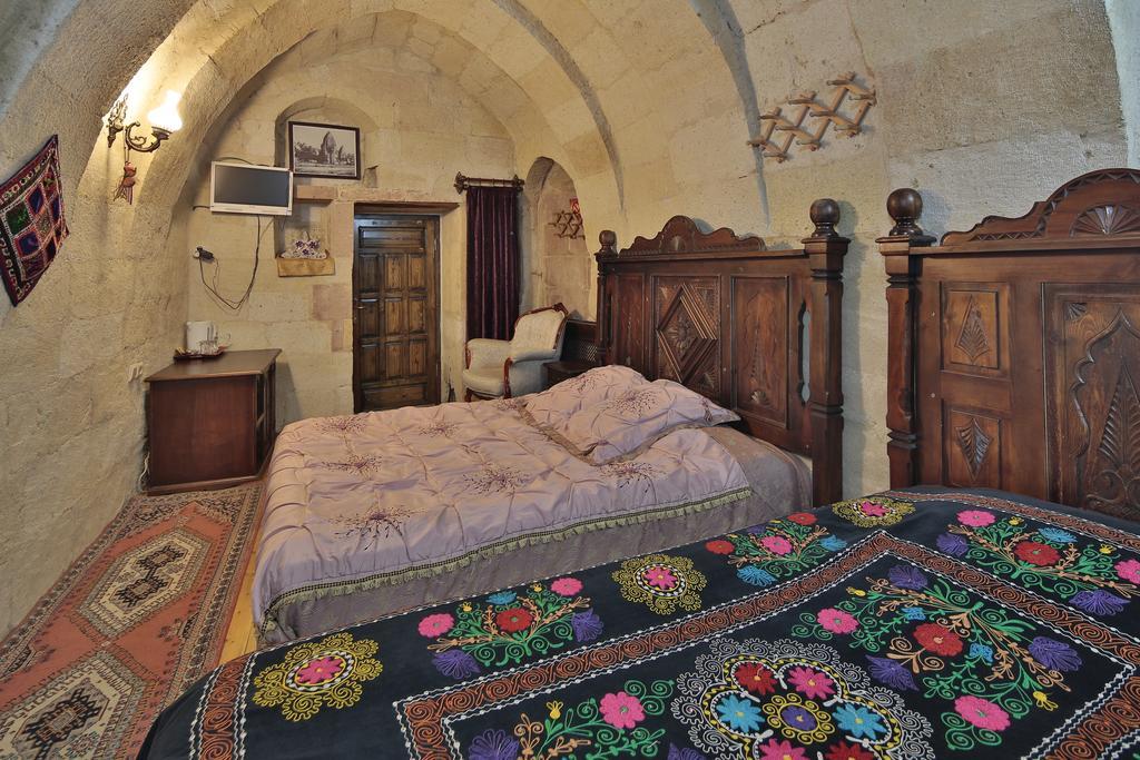 Отель Travel Cave 2*