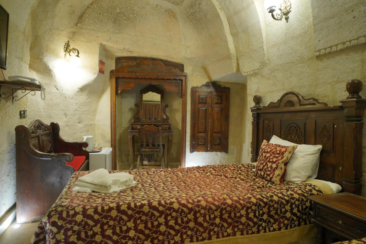 Travel Cave Отель